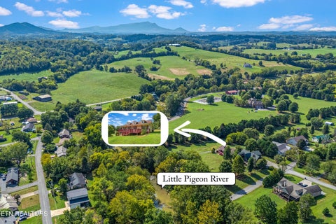 Tiny photo for 2255 Red Bank Rd, Sevierville, TN 37876 (MLS # 1355691)