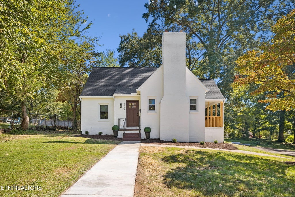 Photo of 2746 Linden Ave, Knoxville, TN 37914 (MLS # 1359224)