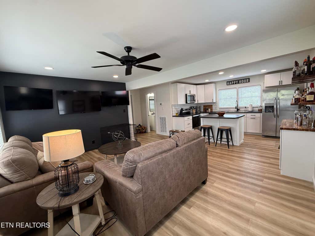 Photo of 8024 Brickyard Rd, Powell, TN 37849 (MLS # 1345624)