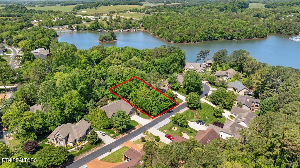 Photo of 304 Inagehi Lane, Loudon, TN 37774 (MLS # 1340227)