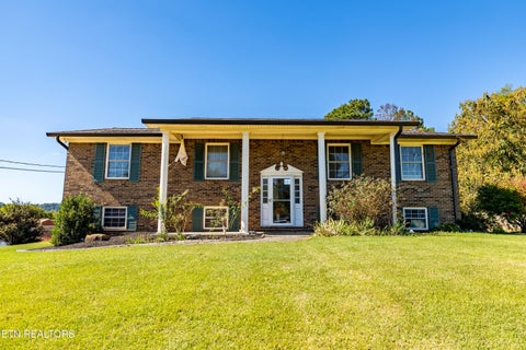 Photo of 7325 Hallbrook Rd, Knoxville, TN 37918 (MLS # 1357452)