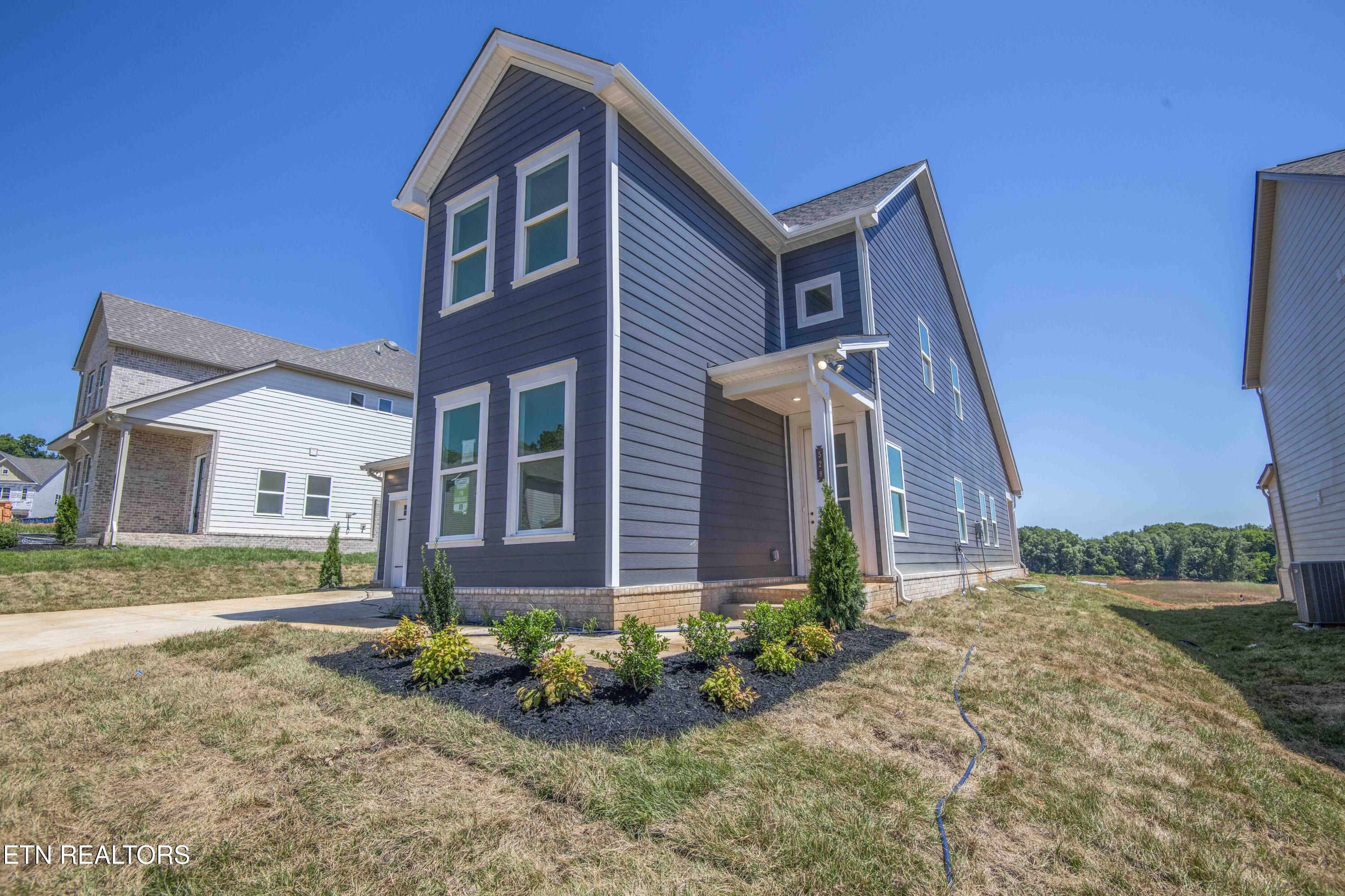 528 Ivey Farms Lane (Lot 85)