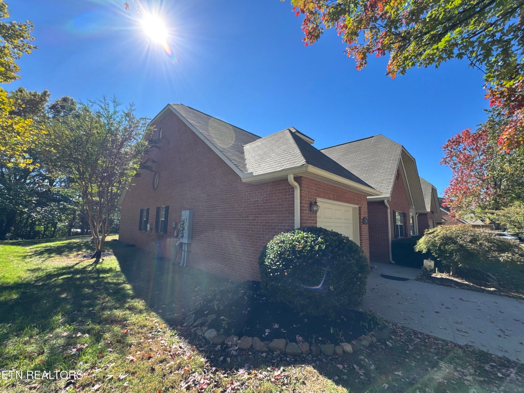 Photo of 2810 Knob Creek Lane, Knoxville, TN 37912 (MLS # 1359442)