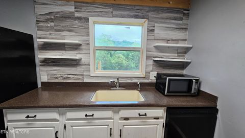Tiny photo for 112 Dogwood St, Maynardville, TN 37807 (MLS # 1316967)
