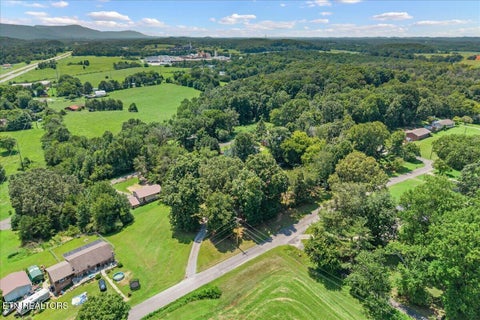Tiny photo for 139 County Road 532, Etowah, TN 37331 (MLS # 1354863)