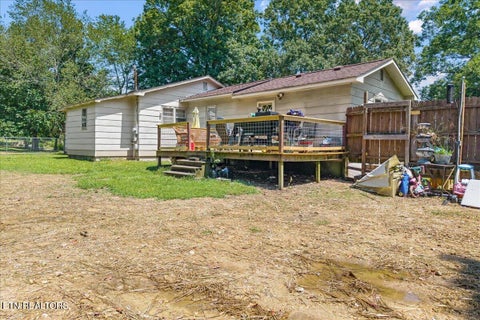 Tiny photo for 139 County Road 532, Etowah, TN 37331 (MLS # 1354863)