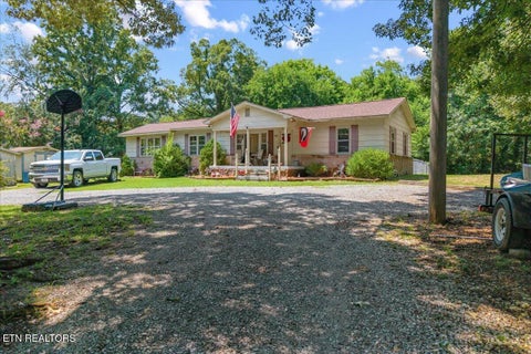 Photo of 139 County Road 532, Etowah, TN 37331 (MLS # 1354863)