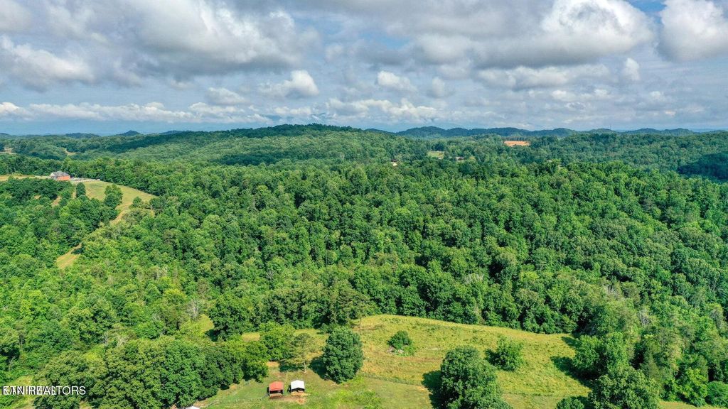 Photo of E Raccoon Valley Drive, Heiskell, TN 37754 (MLS # 1327973)