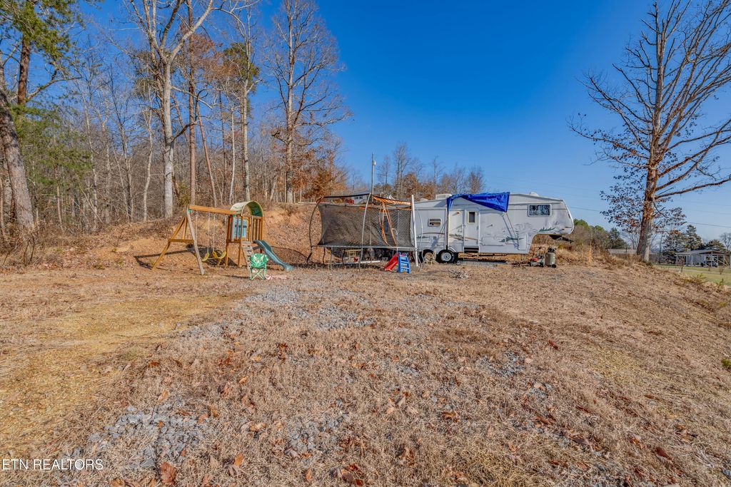 Photo of 509 Smokey Rd, Rutledge, TN 37861 (MLS # 1286052)