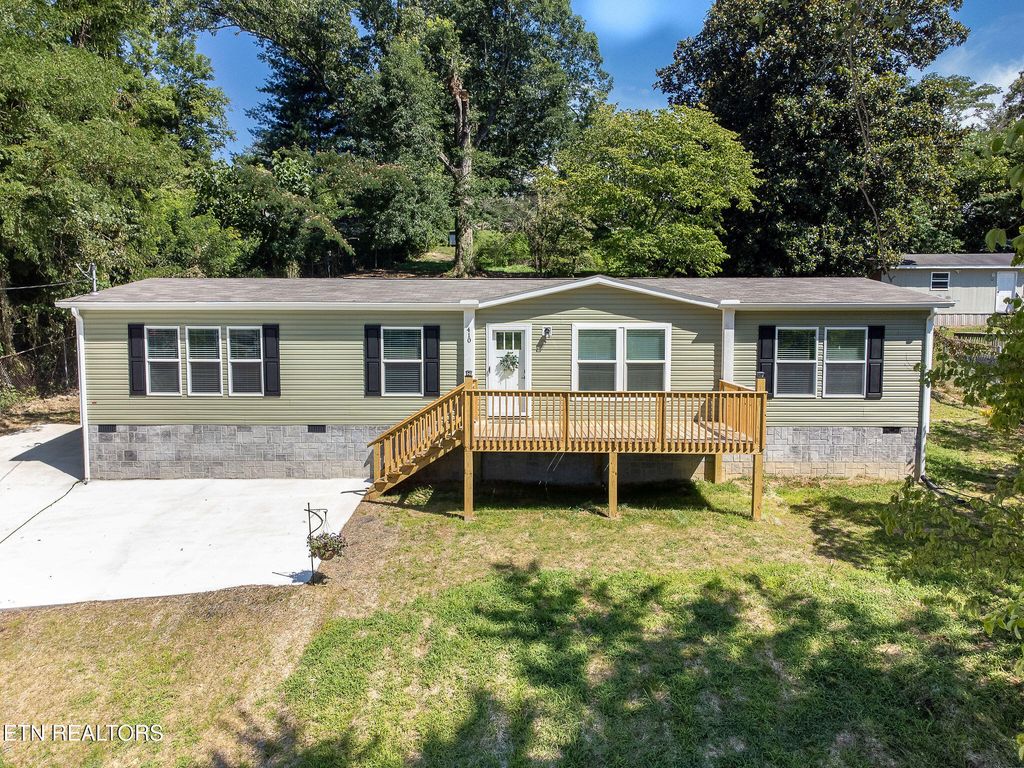 Photo of 410 S Kingston Ave, Rockwood, TN 37854 (MLS # 1304191)