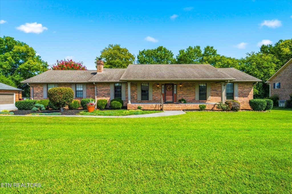 Photo of 855 Westgate Drive, Alcoa, TN 37701 (MLS # 1352577)