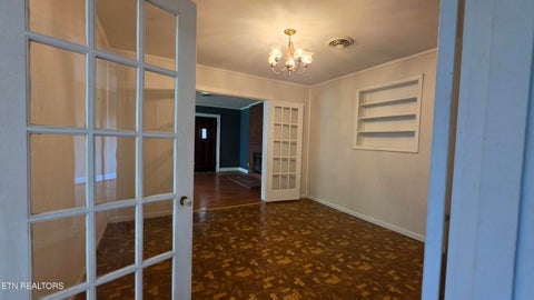 Tiny photo for 208 E Dyer St, Madisonville, TN 37354 (MLS # 1342857)