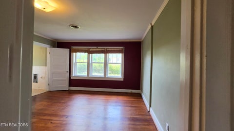 Tiny photo for 208 E Dyer St, Madisonville, TN 37354 (MLS # 1342857)