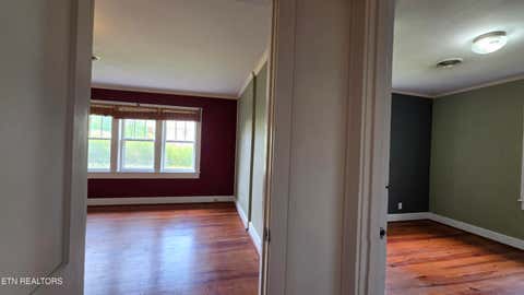 Tiny photo for 208 E Dyer St, Madisonville, TN 37354 (MLS # 1342857)
