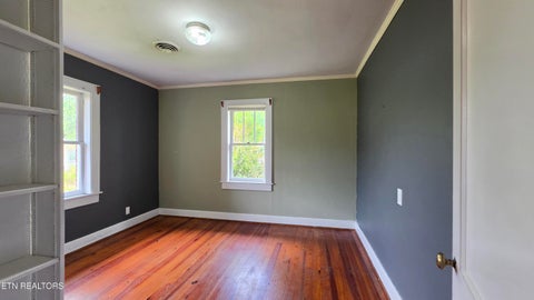 Tiny photo for 208 E Dyer St, Madisonville, TN 37354 (MLS # 1342857)