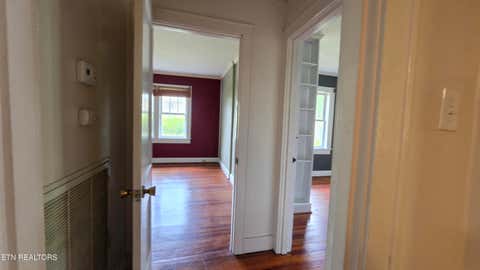 Tiny photo for 208 E Dyer St, Madisonville, TN 37354 (MLS # 1342857)