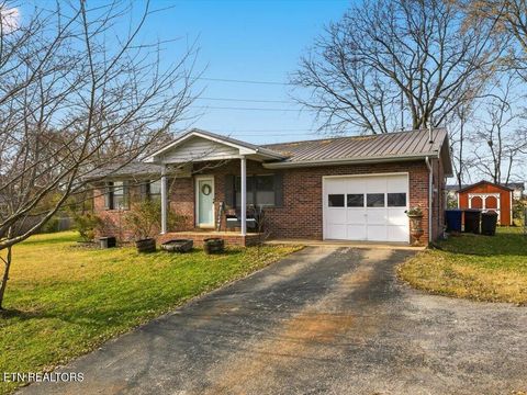 Photo of 1663 Meadow Spring Drive, Jefferson City, TN 37760 (MLS # 1322616)