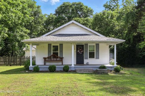 1733 Forster St Maryville TN 37803