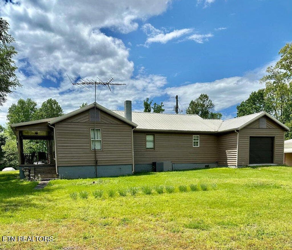 Photo of 2636 Highway 411, Madisonville, TN 37354 (MLS # 1333690)