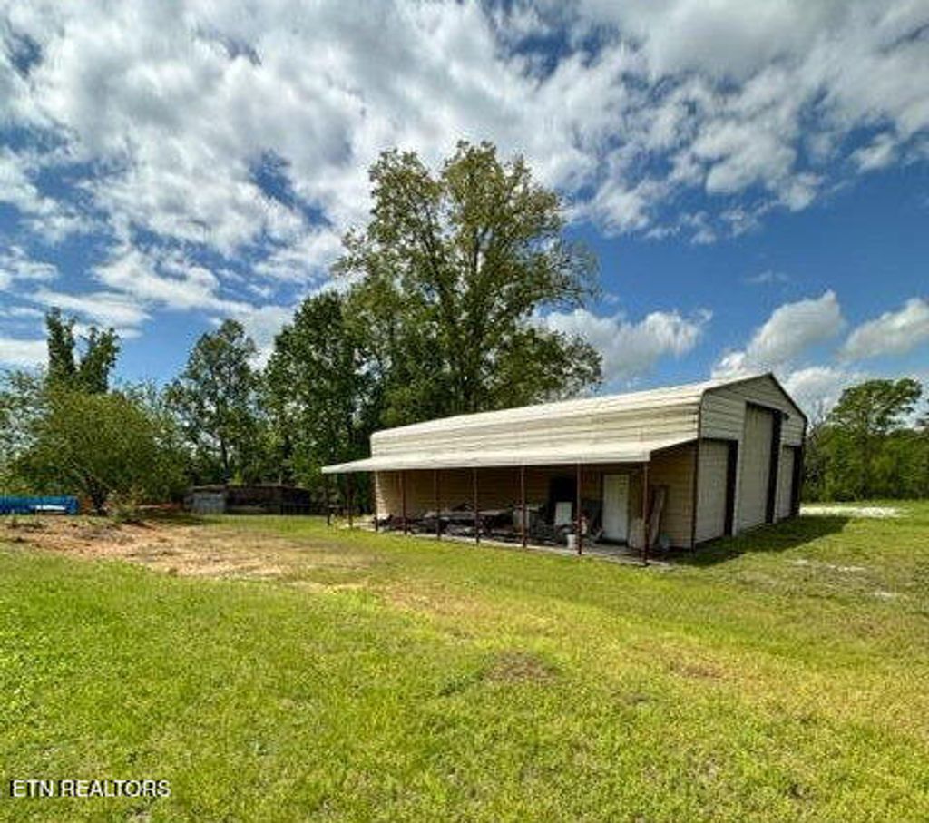 Photo of 2636 Highway 411, Madisonville, TN 37354 (MLS # 1333690)