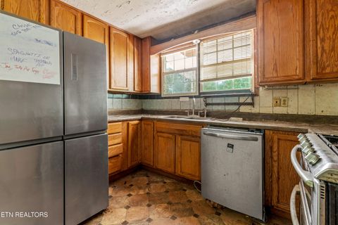 Tiny photo for 754 Beech Grove Rd, Thorn Hill, TN 37881 (MLS # 1338139)