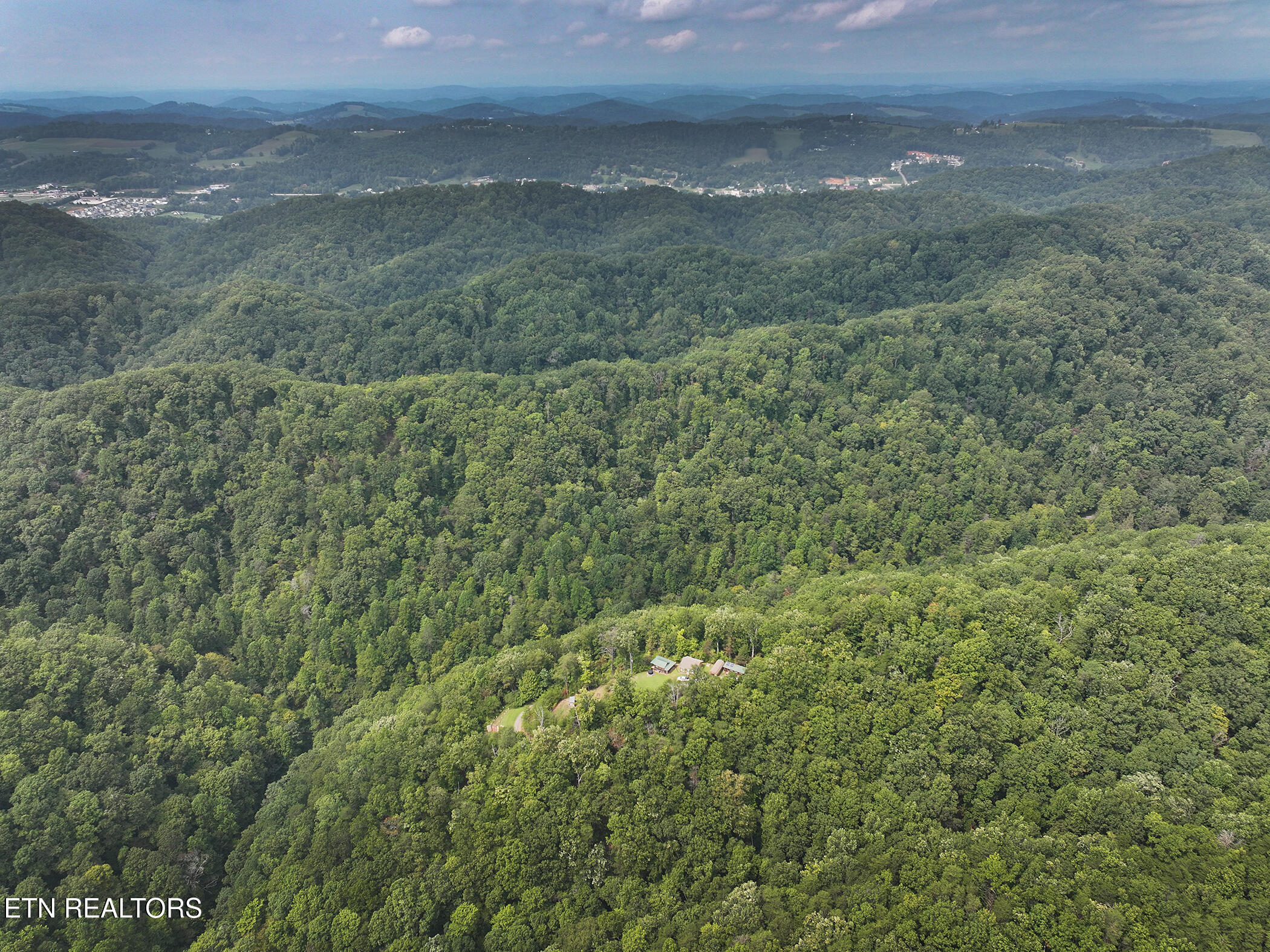 388 Damewood Hollow Rd