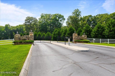 Tiny photo for 106 Grande Harbour Point, Rockwood, TN 37854 (MLS # 1350160)
