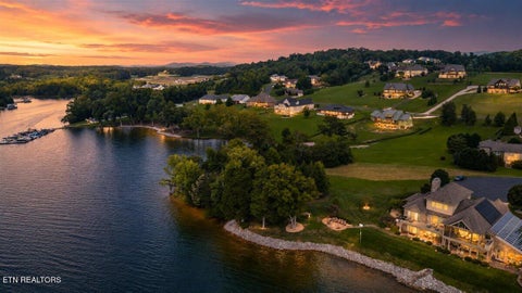 Photo of 106 Grande Harbour Point, Rockwood, TN 37854 (MLS # 1350160)