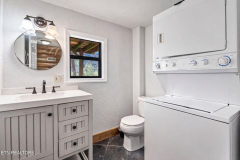 Tiny photo for 2652 Sunset Rd, Sevierville, TN 37862 (MLS # 1330087)