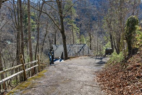 Tiny photo for 2652 Sunset Rd, Sevierville, TN 37862 (MLS # 1330087)