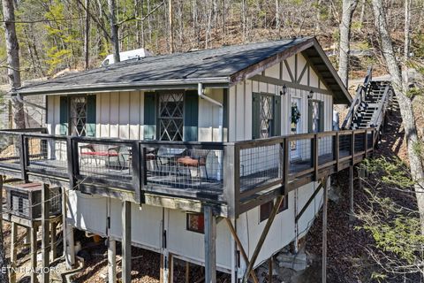 Photo of 2652 Sunset Rd, Sevierville, TN 37862 (MLS # 1330087)