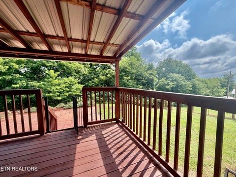 Tiny photo for 618 Essary Rd, Tazewell, TN 37879 (MLS # 1346447)