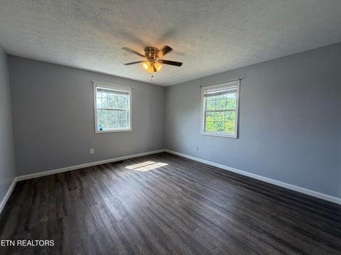 Tiny photo for 618 Essary Rd, Tazewell, TN 37879 (MLS # 1346447)