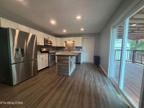 Tiny photo for 618 Essary Rd, Tazewell, TN 37879 (MLS # 1346447)