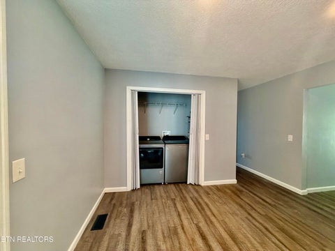 Tiny photo for 618 Essary Rd, Tazewell, TN 37879 (MLS # 1346447)