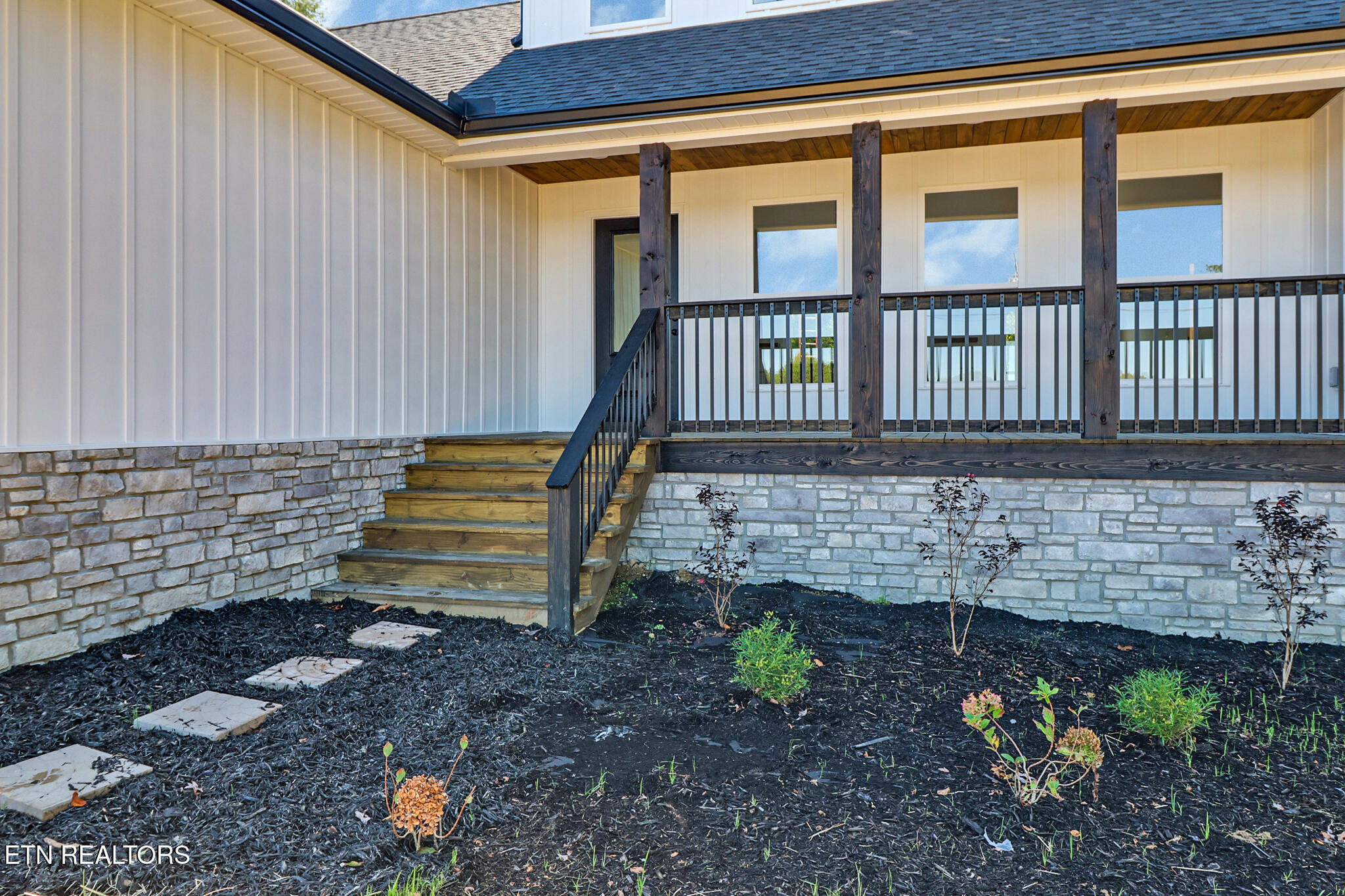 149 Falling Leaf Rd Rd