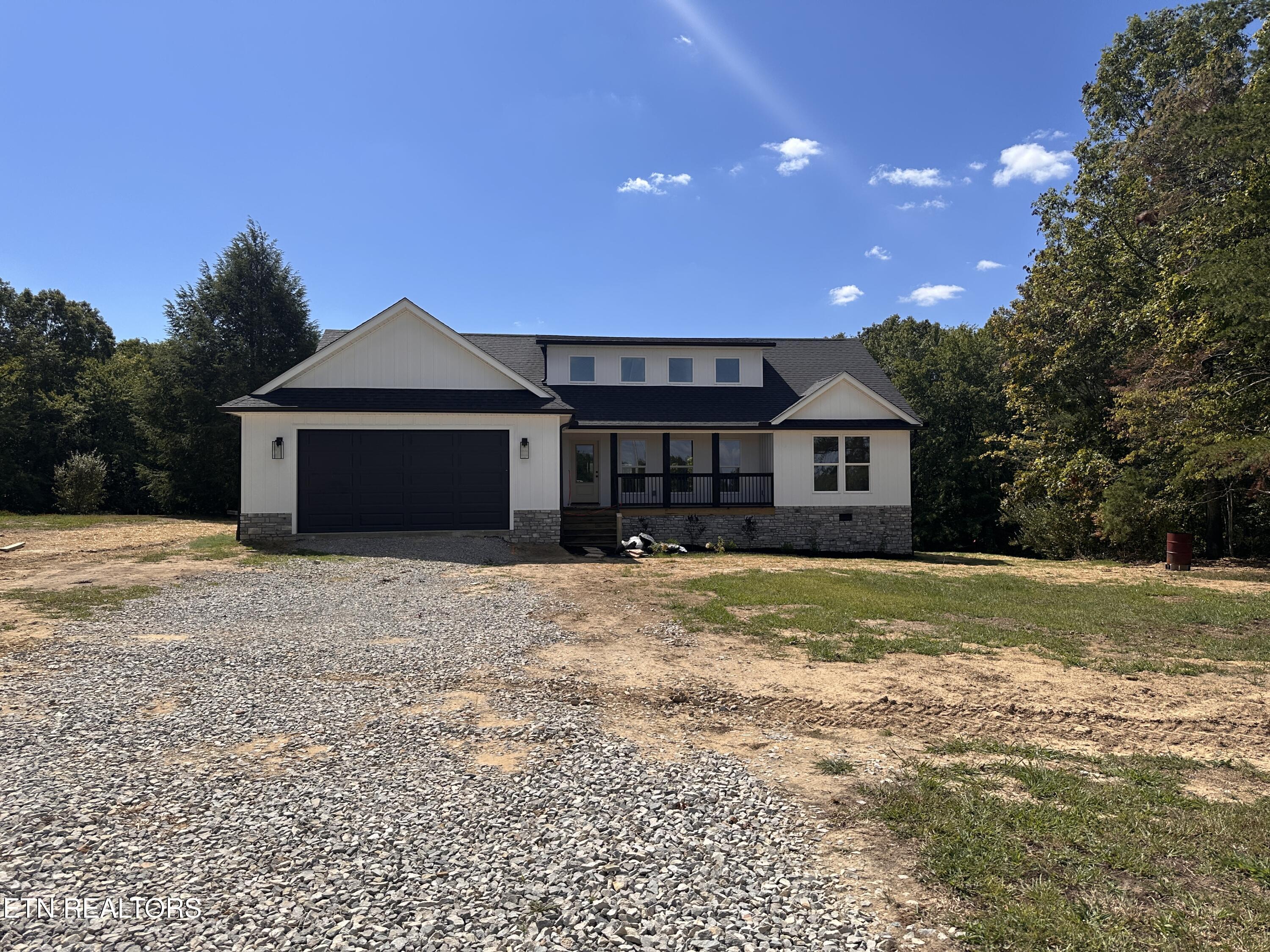 149 Falling Leaf Rd Rd