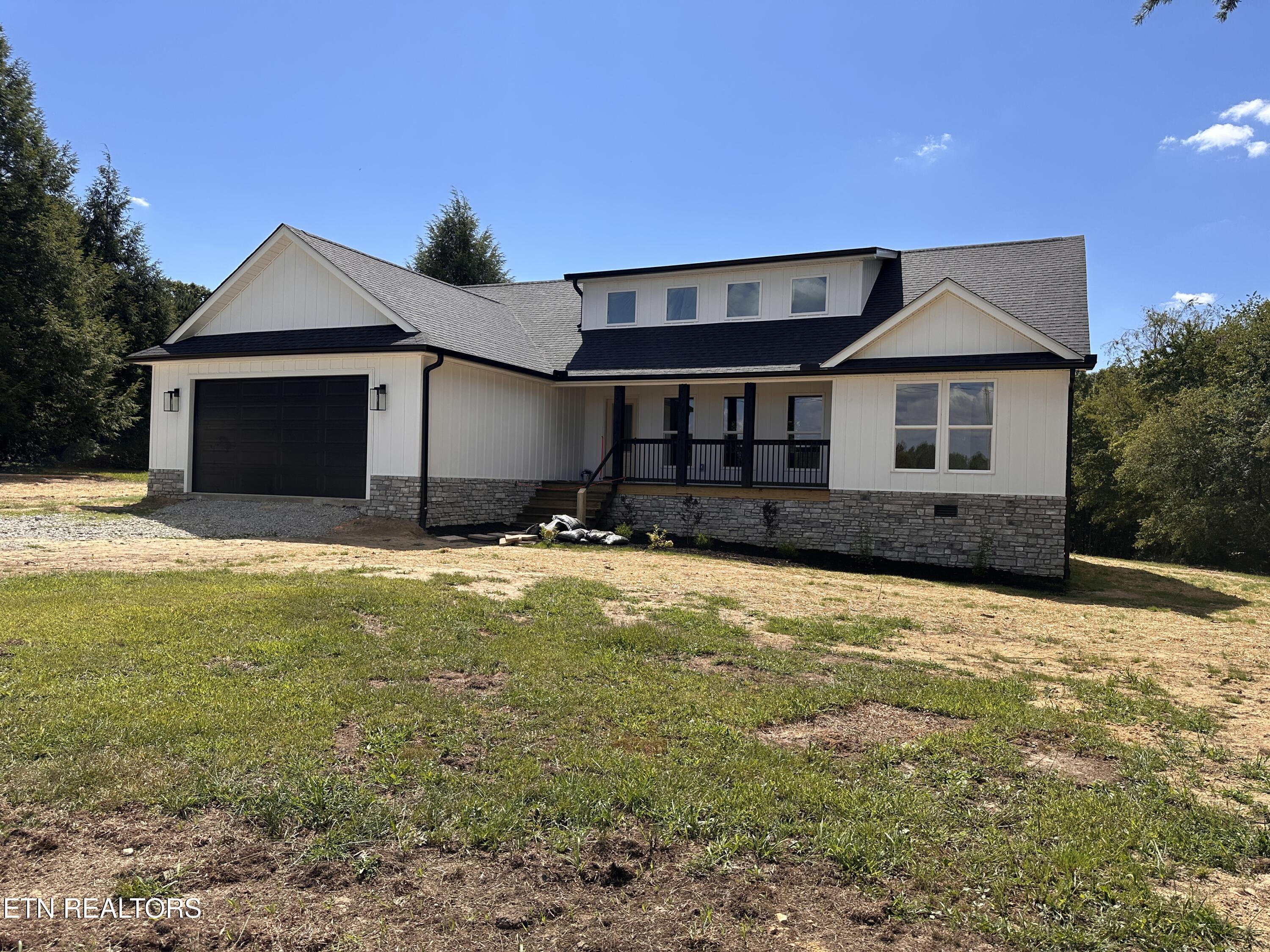 149 Falling Leaf Rd Rd