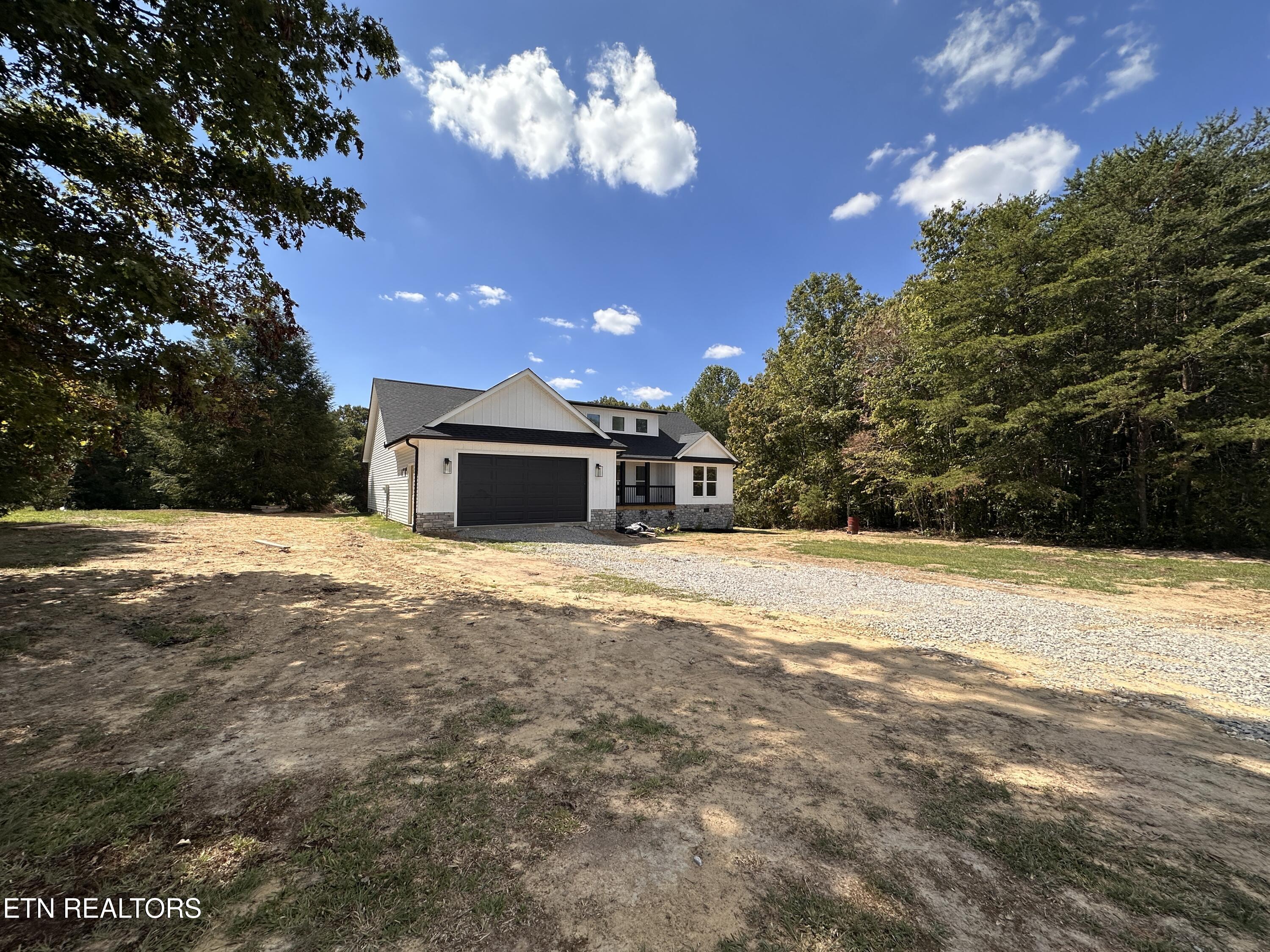 149 Falling Leaf Rd Rd