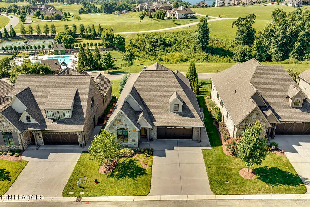 Photo of 192 E Highlands Circle, Lenoir City, TN 37772 (MLS # 1350945)