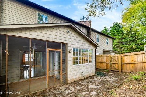 Tiny photo for 1012 Young Ave, Maryville, TN 37801 (MLS # 1359660)