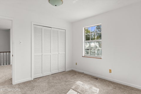 Tiny photo for 1012 Young Ave, Maryville, TN 37801 (MLS # 1359660)