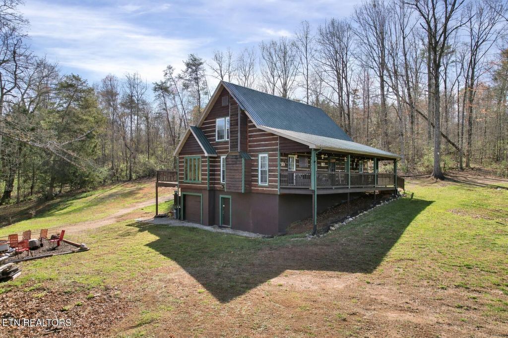 Photo of 2001 Green Rd, Madisonville, TN 37354 (MLS # 1332630)