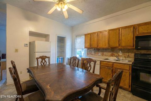 Tiny photo for 2114 Harvey St, Knoxville, TN 37917 (MLS # 1327026)