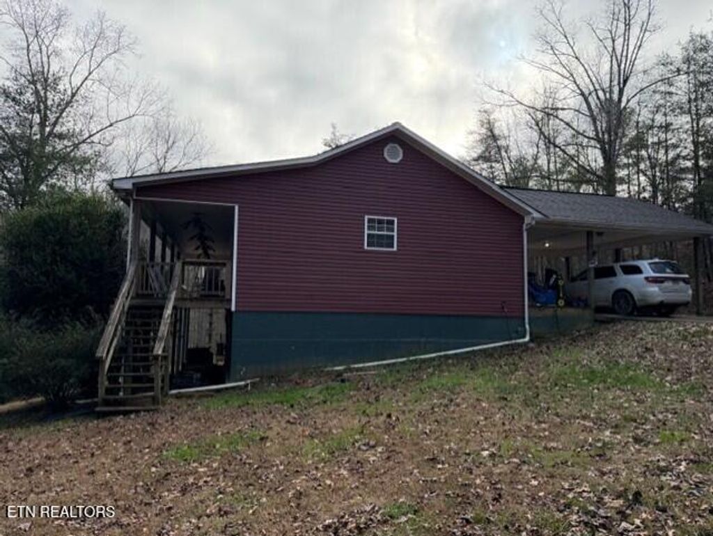 Photo of 611 Antioch Church Rd, Vonore, TN 37885 (MLS # 1323044)