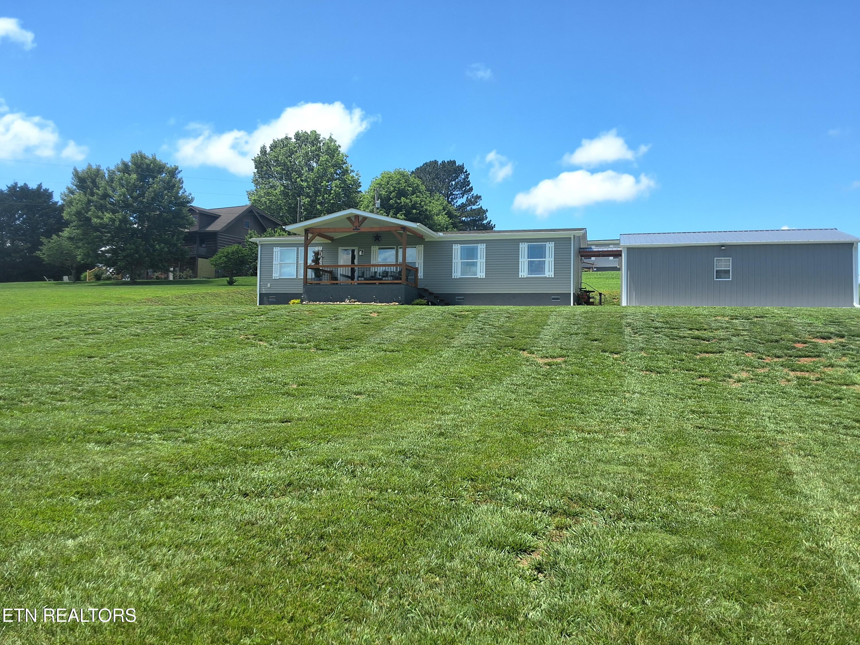 1748 Circle Lake Drive Drive