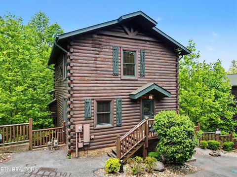 Photo of 831 Spirit Loop Way, Gatlinburg, TN 37738 (MLS # 1341079)