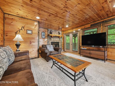 Tiny photo for 831 Spirit Loop Way, Gatlinburg, TN 37738 (MLS # 1341079)