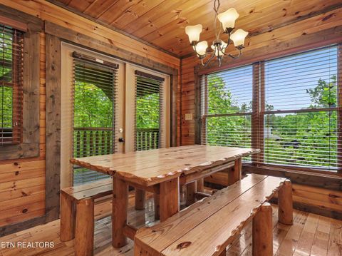 Tiny photo for 831 Spirit Loop Way, Gatlinburg, TN 37738 (MLS # 1341079)