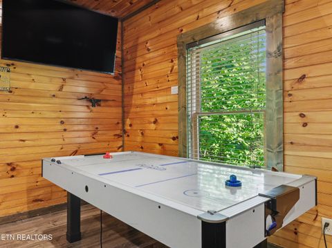 Tiny photo for 831 Spirit Loop Way, Gatlinburg, TN 37738 (MLS # 1341079)